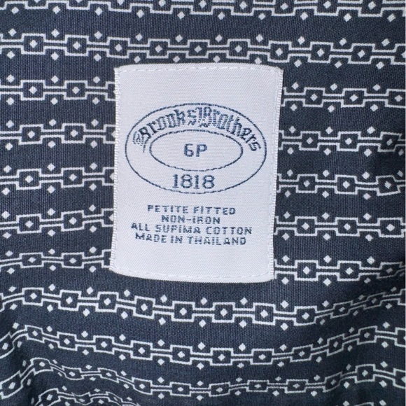 Brooks Brothers Fitted Non-Iron Dress Shirt, navy, chain print, Size 6P - Picture 5 of 5